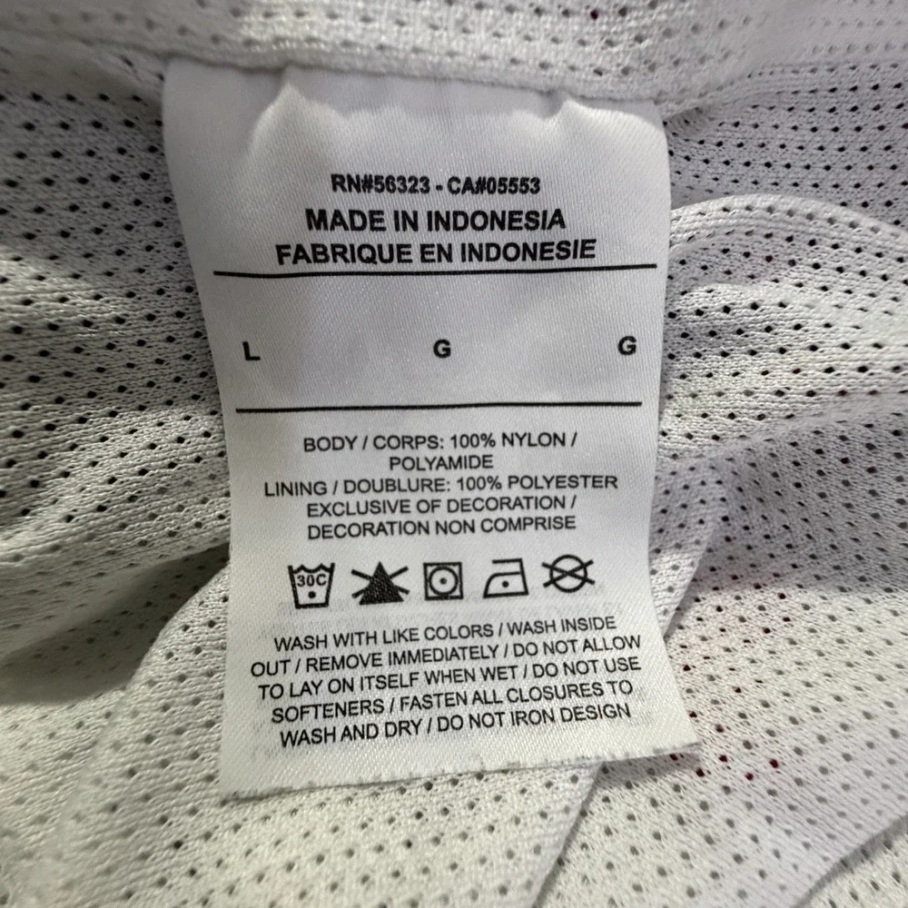 Nike Men's Sportswear Swoosh Woven Shorts CJ4904-100 Men's Size L